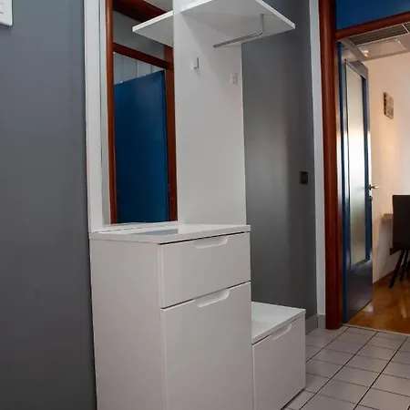 Moon Apartment